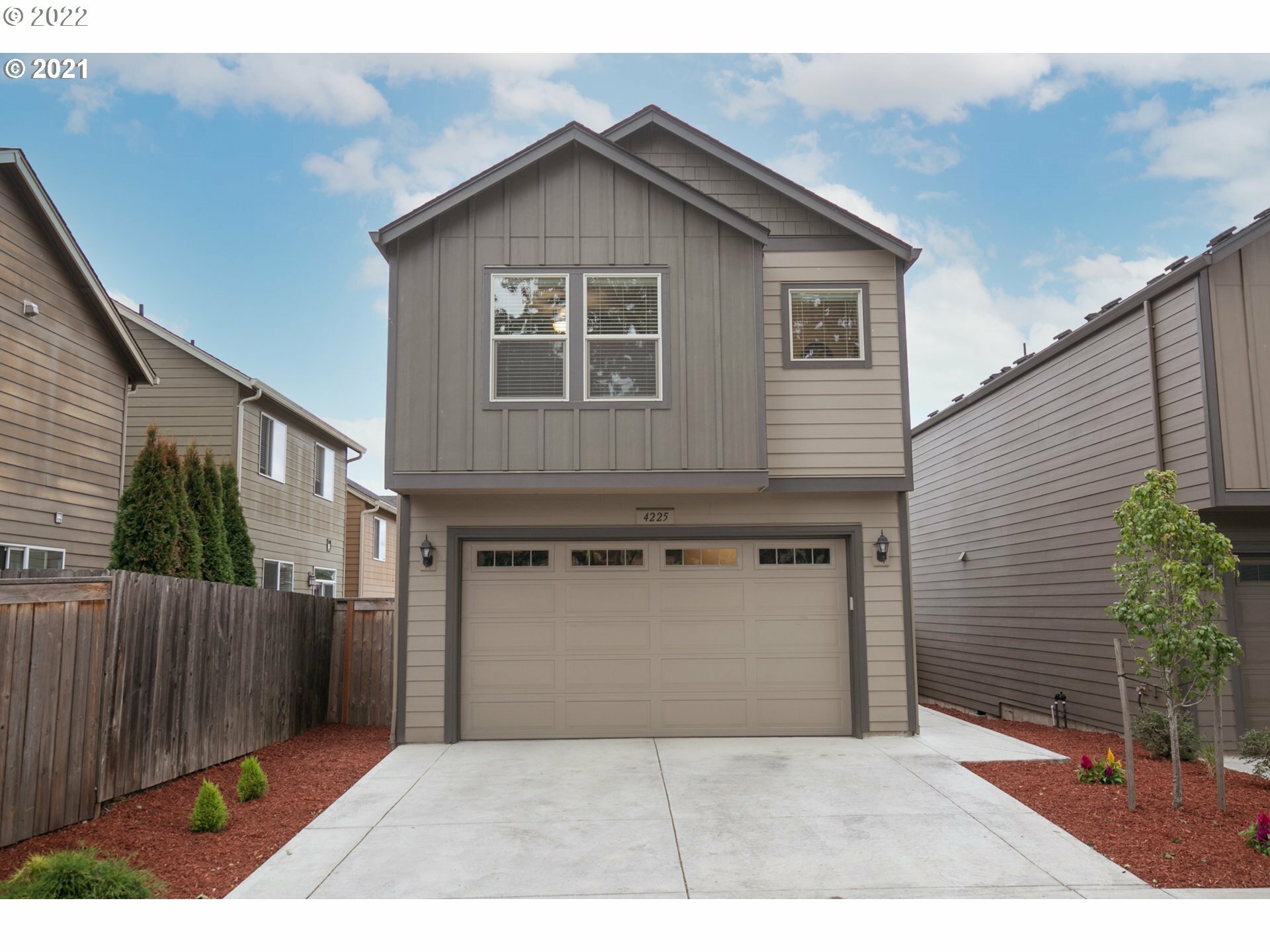 4225 NE 34th Way  Vancouver WA 98661 photo