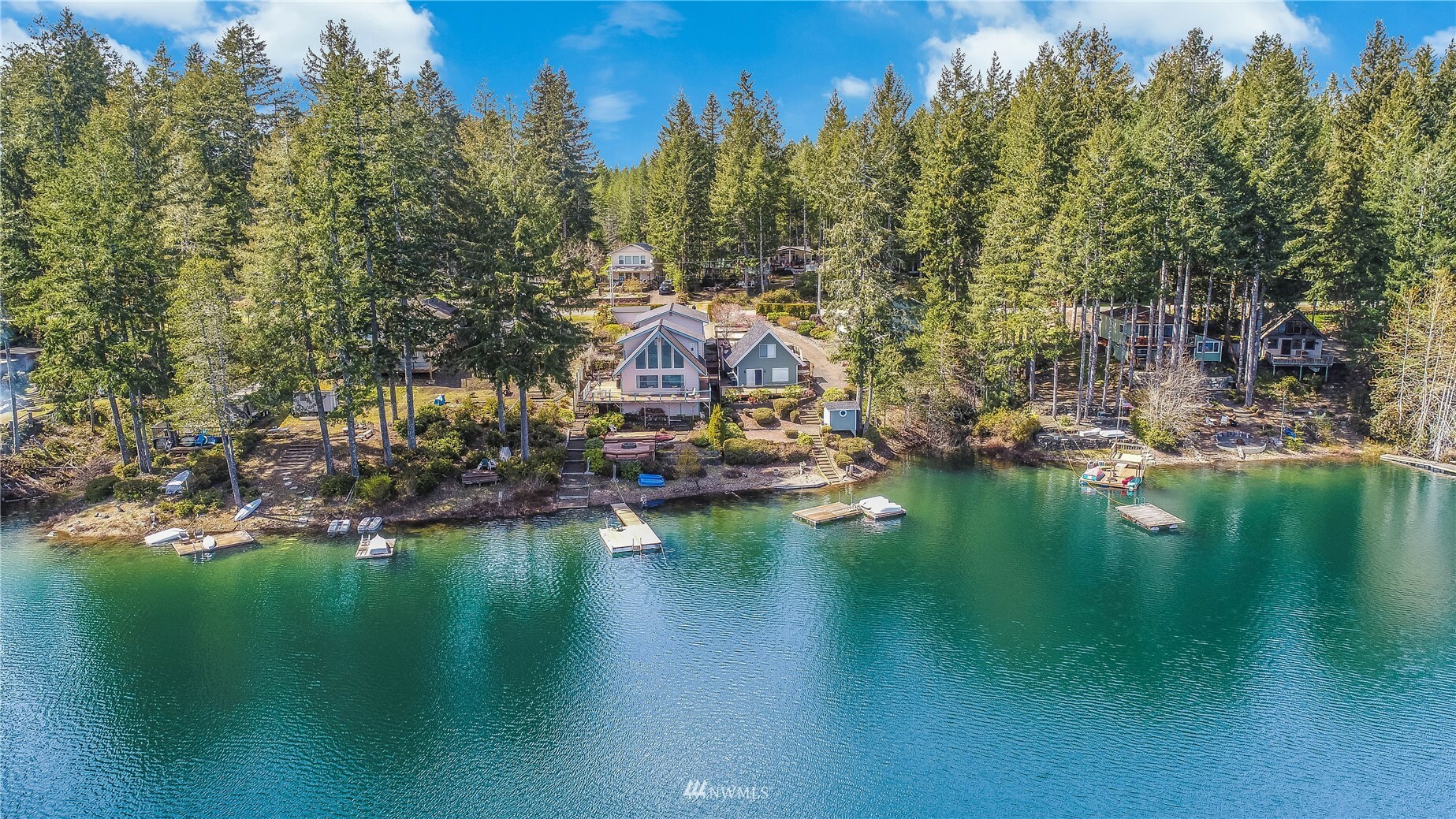 Property Photo:  110 NE Lakeshore Drive N  WA 98588 