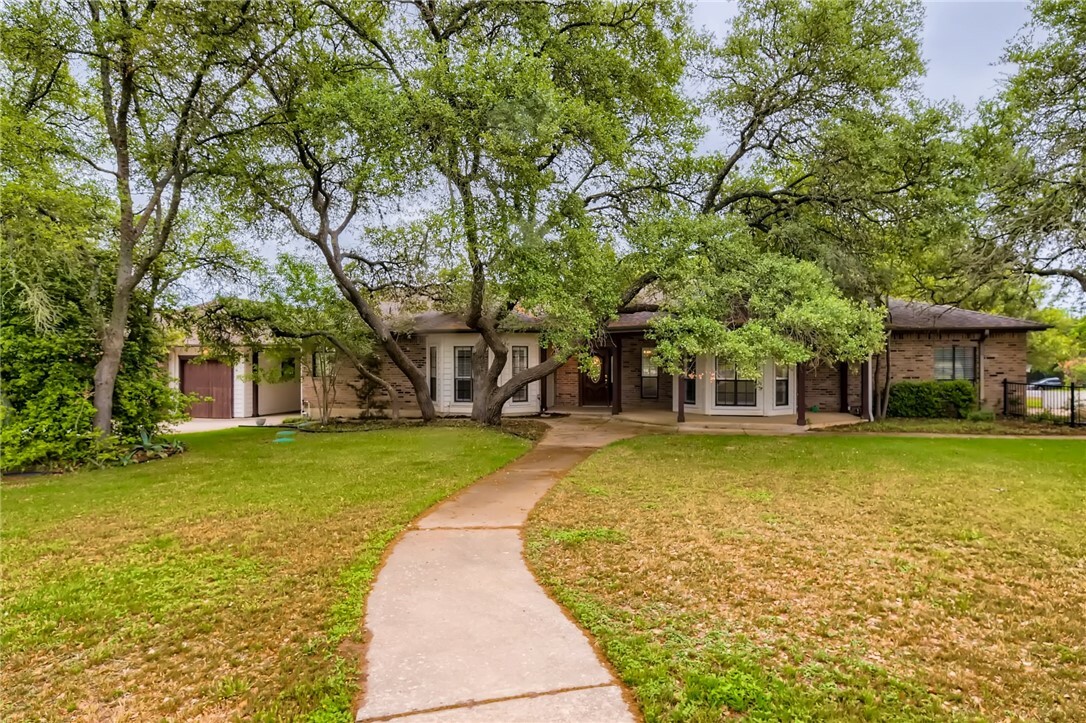 Property Photo:  1405 Carlotta Lane  TX 78733 