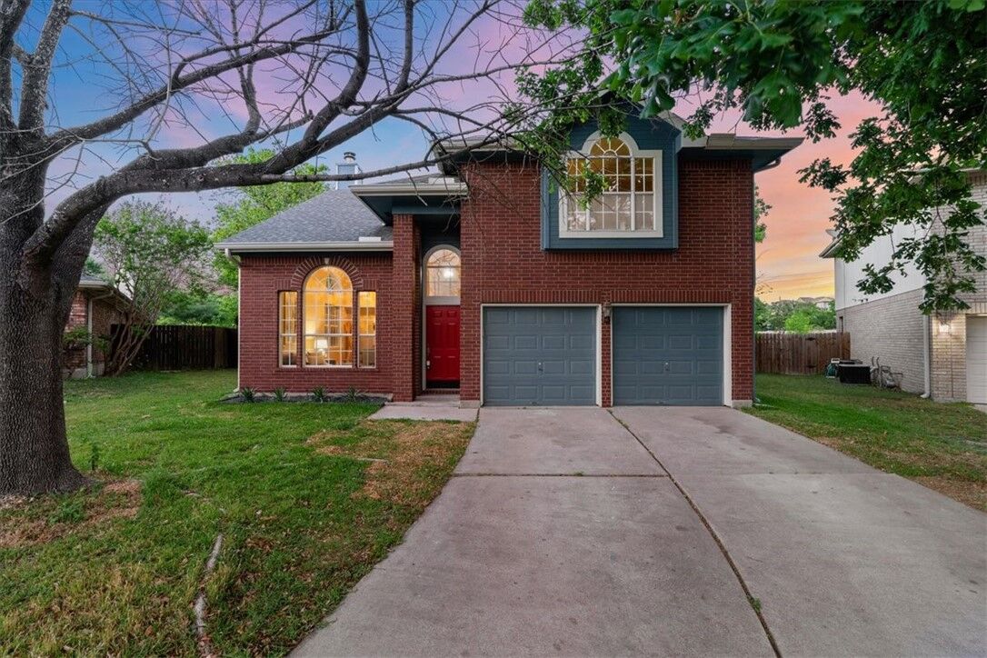 Property Photo: 14929 Bescott Drive TX 78728