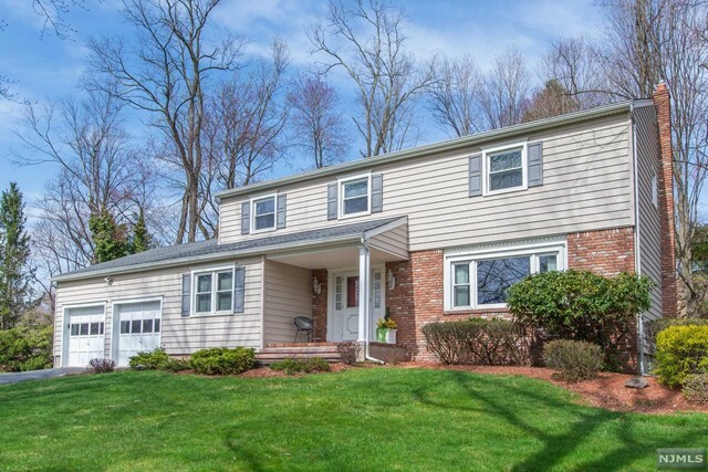 Property Photo: 4 Pondview Road NJ 07950