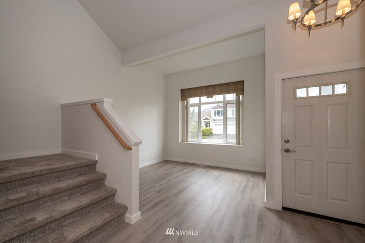 Property Photo:  1931 62nd Street SE  WA 98092 