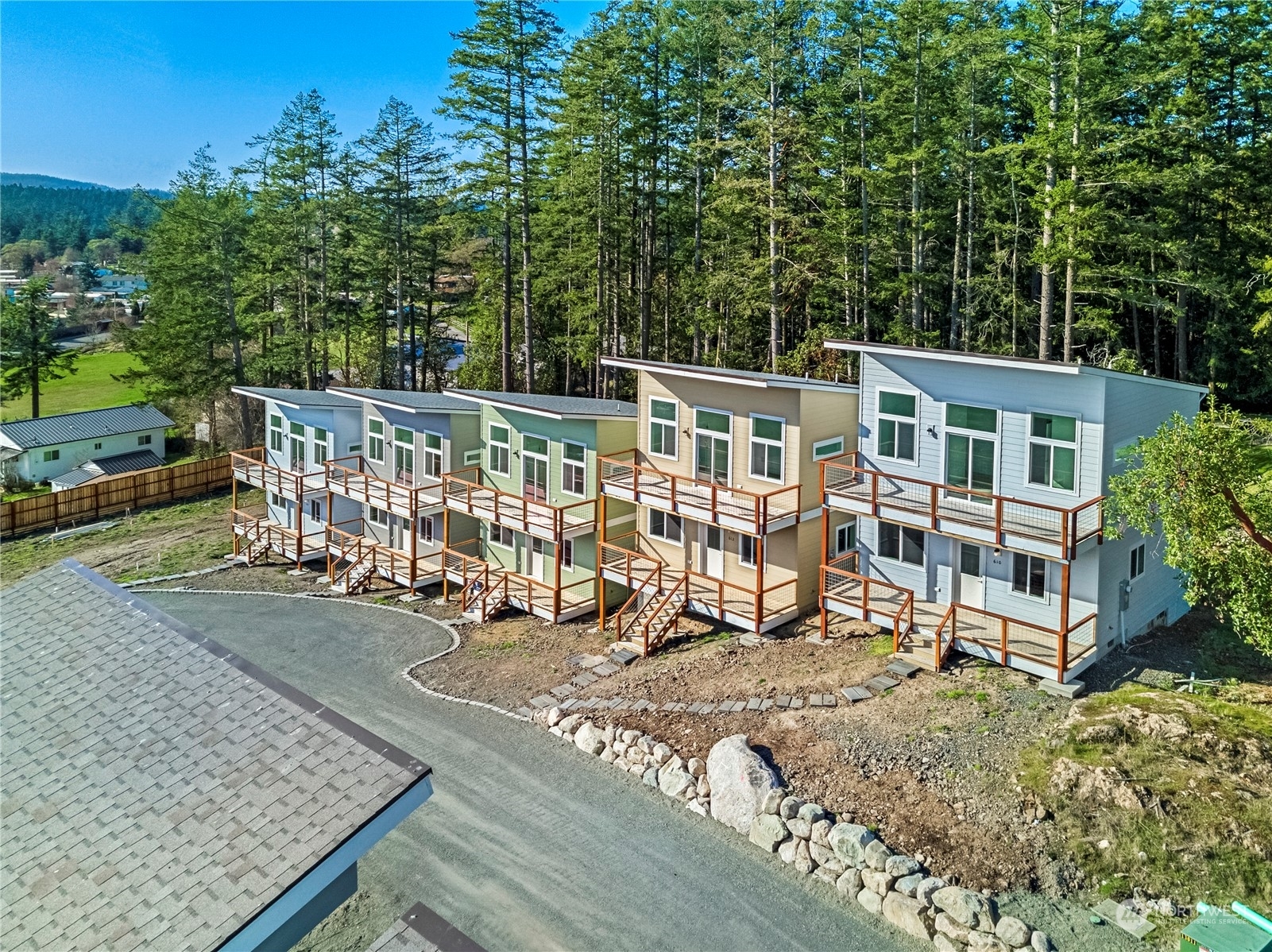 Property Photo:  614 Finnegan Way  WA 98250 