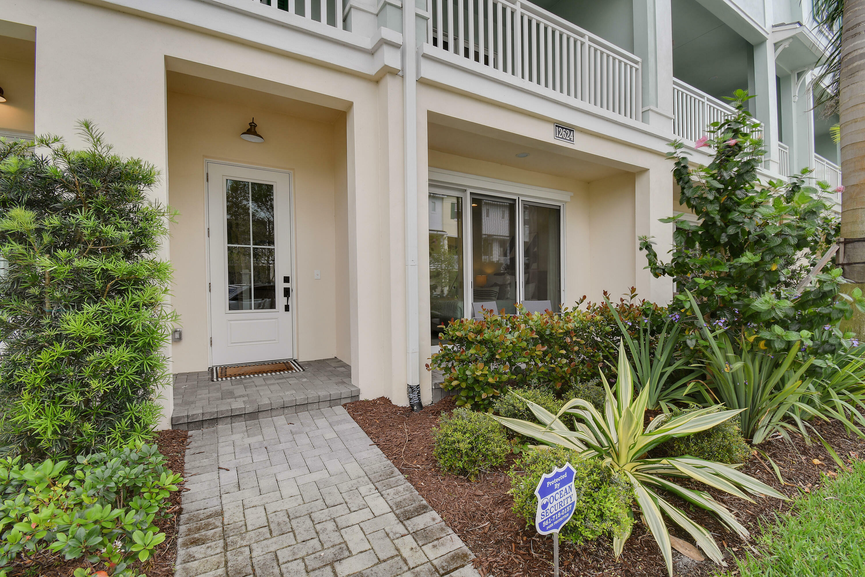 Property Photo:  12624 Machiavelli Way  FL 33418 