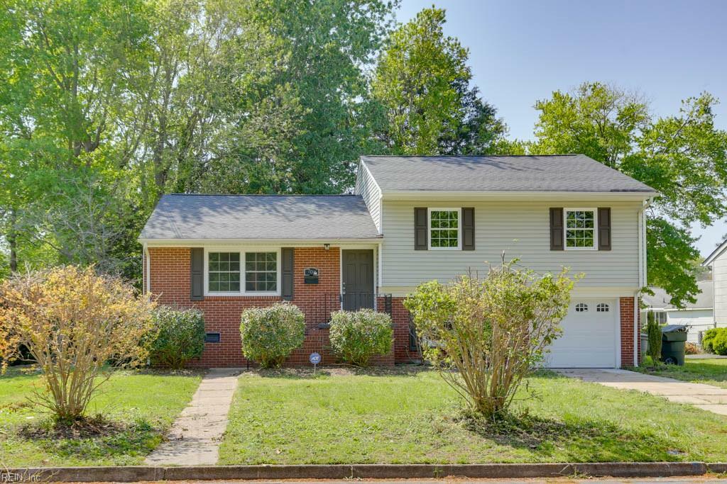 Property Photo:  707 Arlington Terrace  VA 23666 