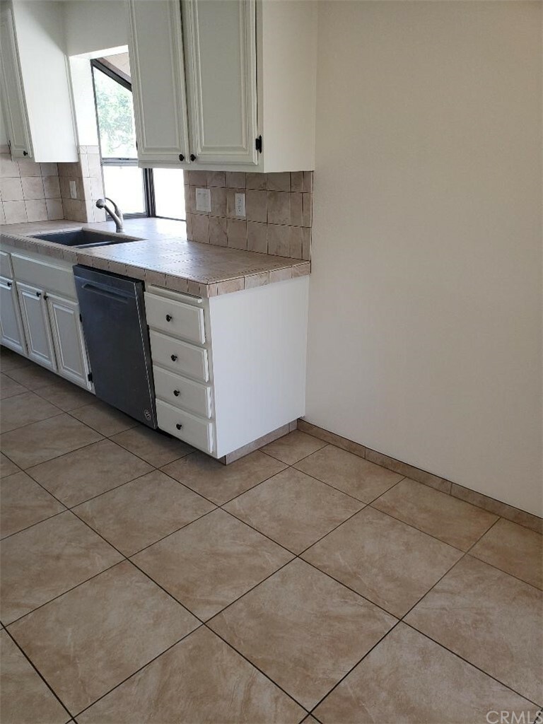 Property Photo: 812 La Morena Drive CA 92545