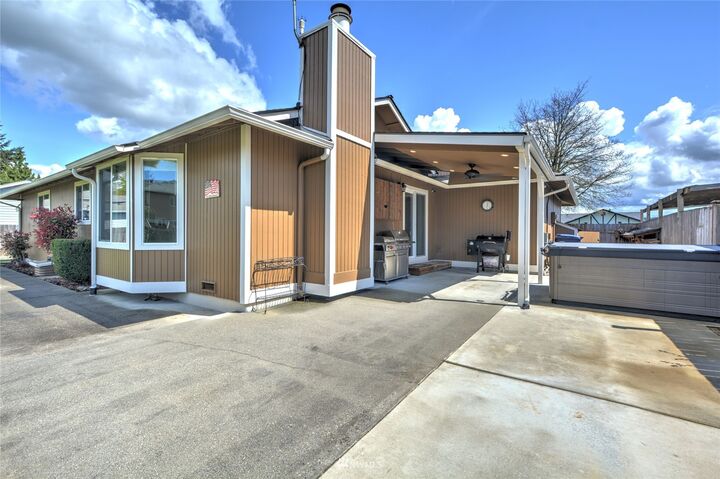 Property Photo: 10906 54th Drive NE WA 98271