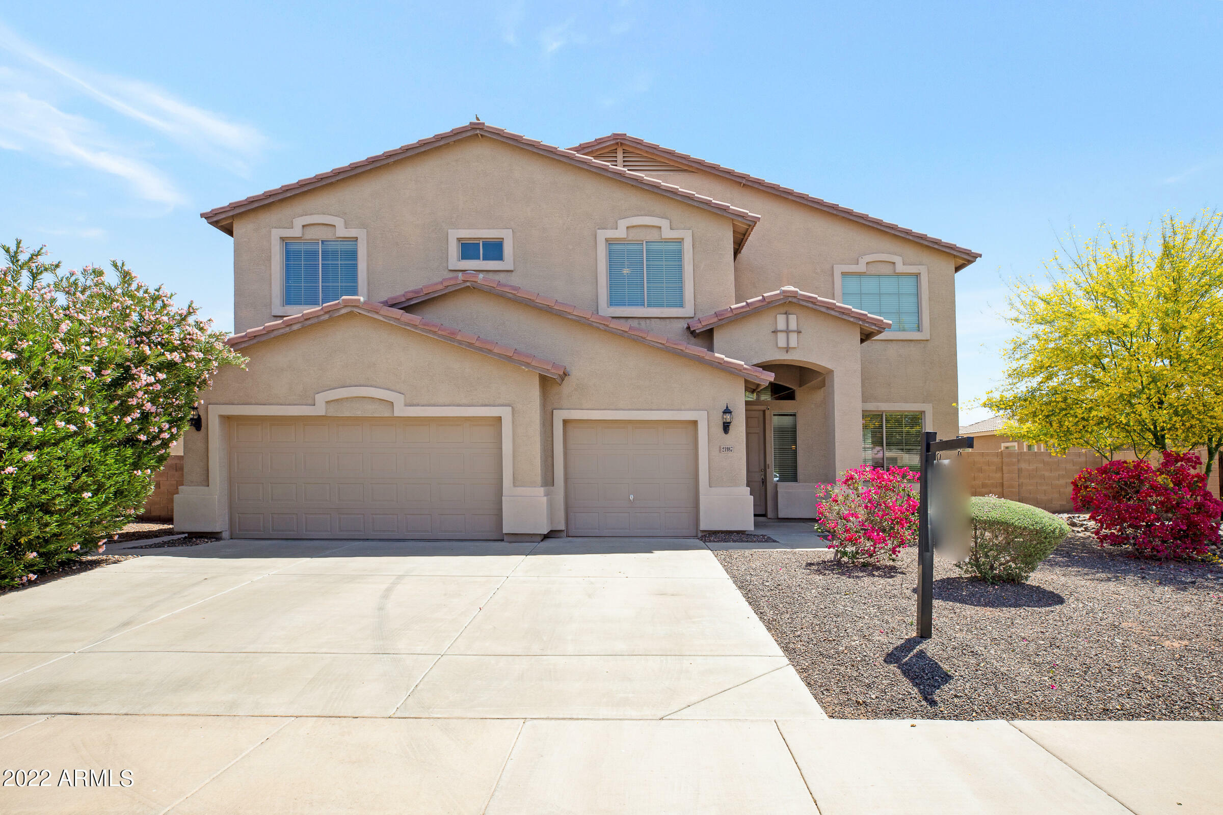 Property Photo:  21987 N Balboa Drive  AZ 85138 