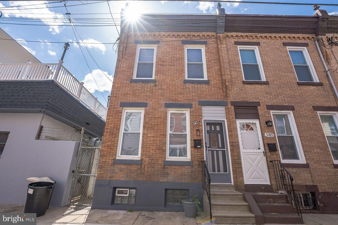 Property Photo: 3187 Mercer Street PA 19134