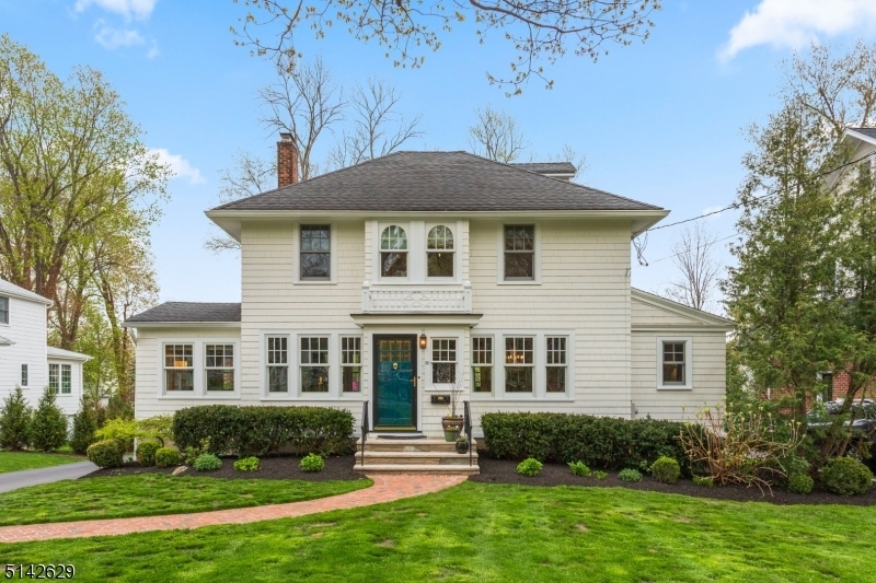 36 Elmwood Avenue  Chatham Boro NJ 07928 photo
