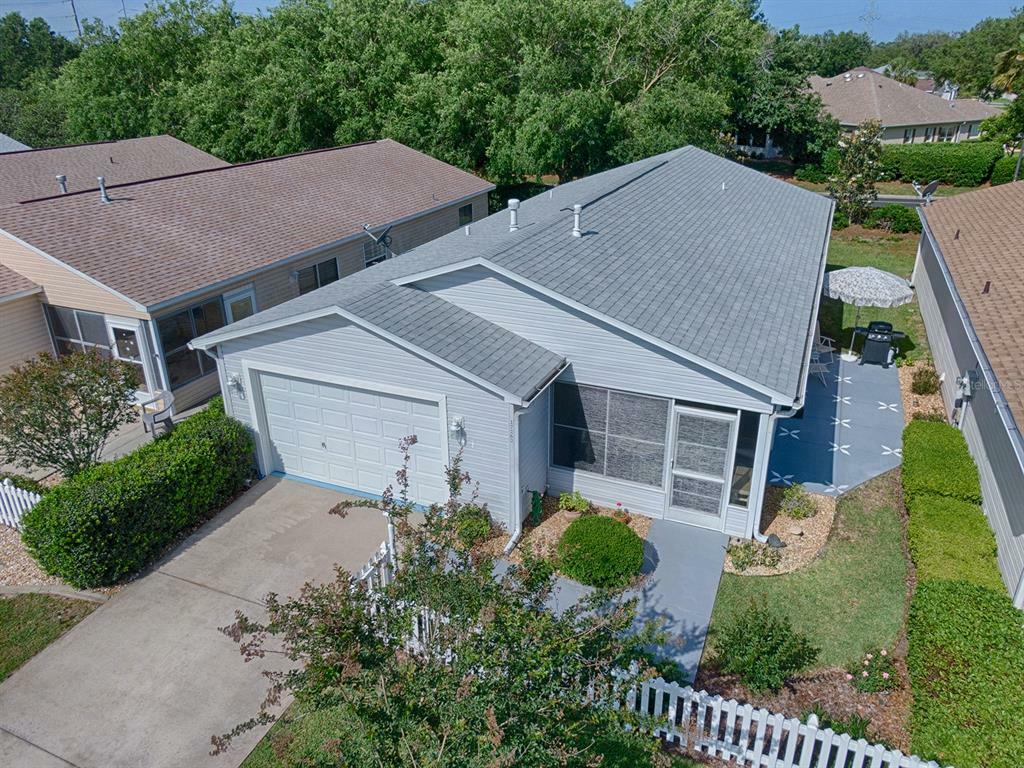 Property Photo:  17262 SE 93rd Heyward Avenue  FL 32162 