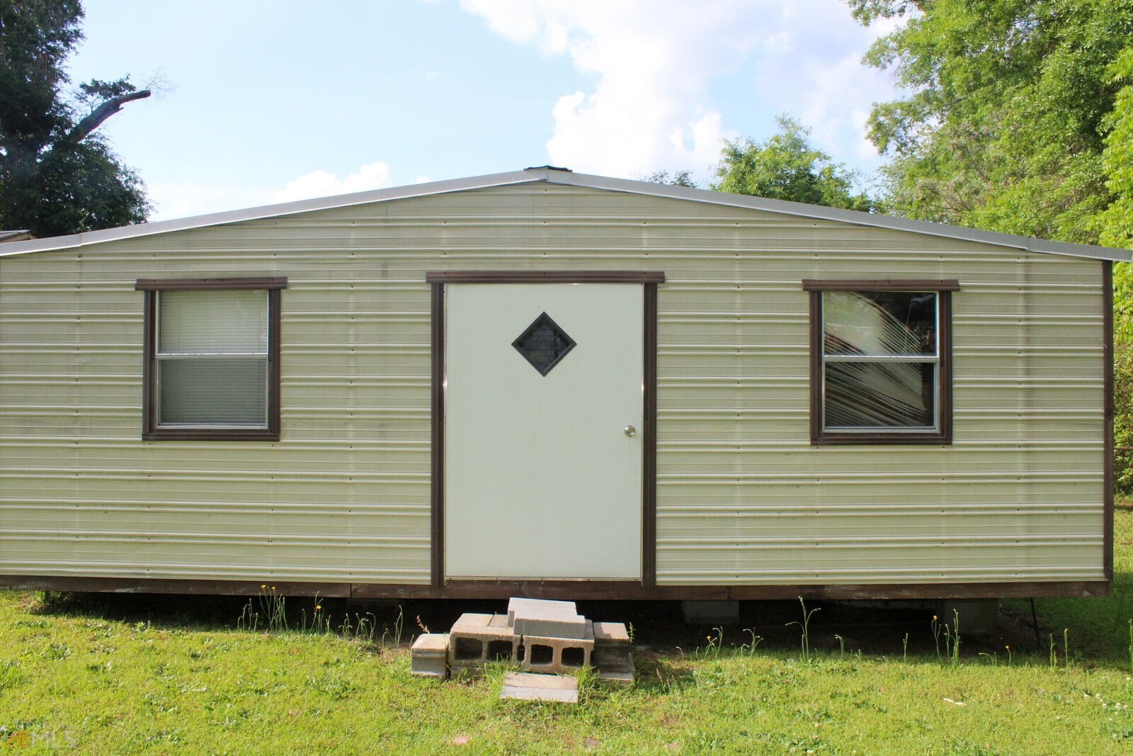 Property Photo:  4 Cary Street  GA 30241 