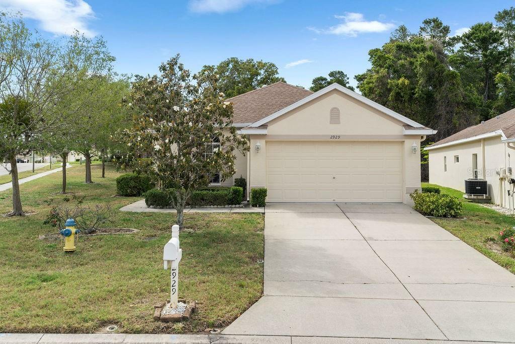 Property Photo:  2929 Wood Pointe Drive  FL 34691 