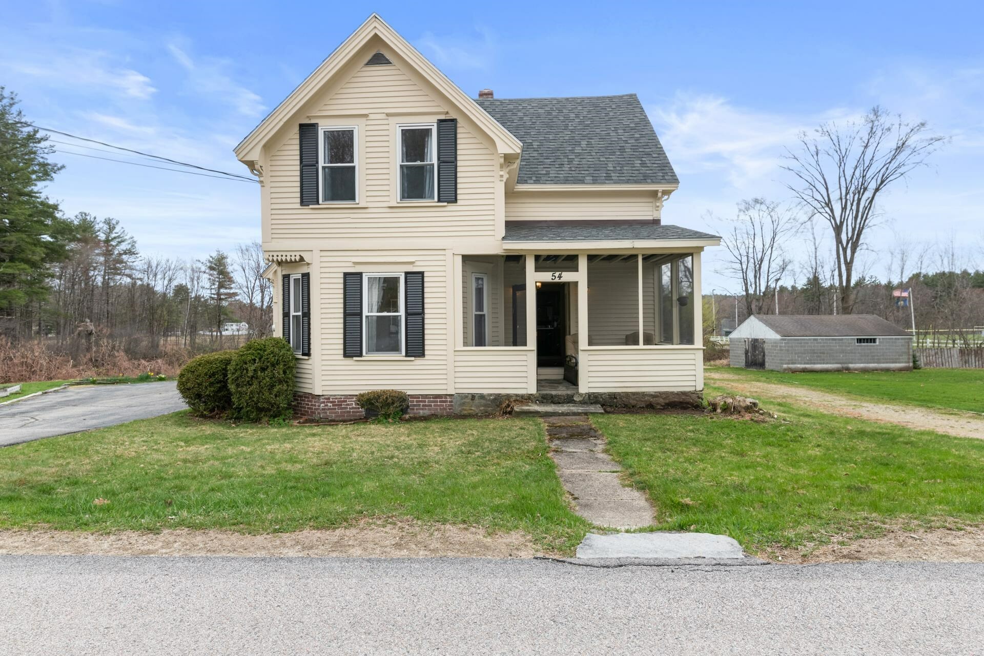 Property Photo:  54 Union Street  NH 03458 