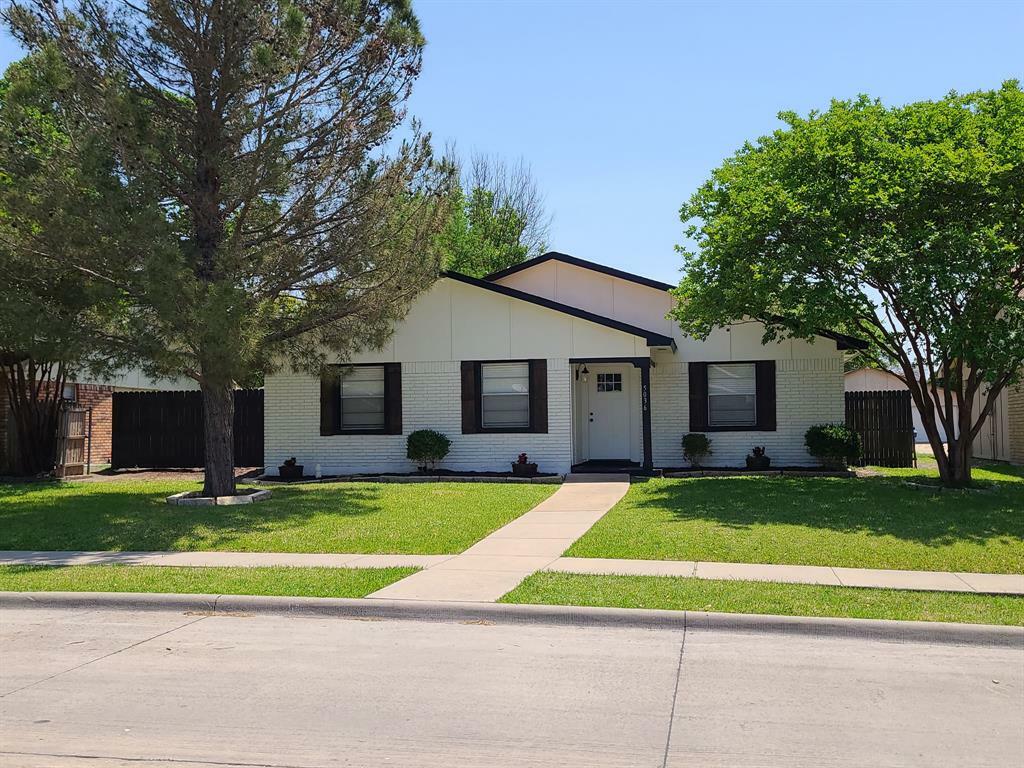 Property Photo:  5036 Avery Lane  TX 75056 