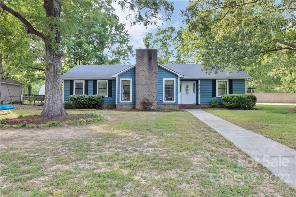 Property Photo:  6307 Fox Hunt Road 26  NC 28079 