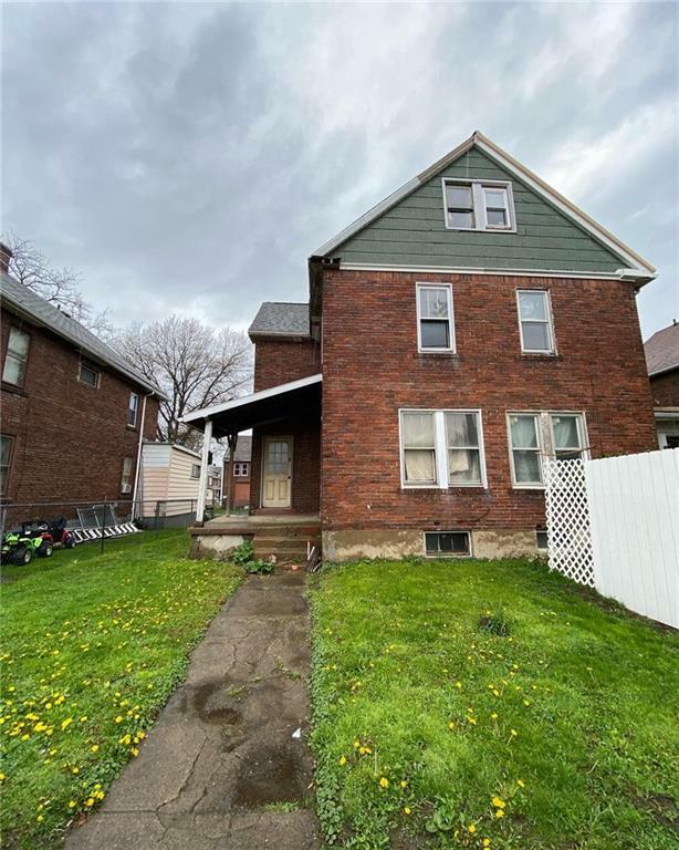 Property Photo:  2020 E 12 Street  PA 16511 