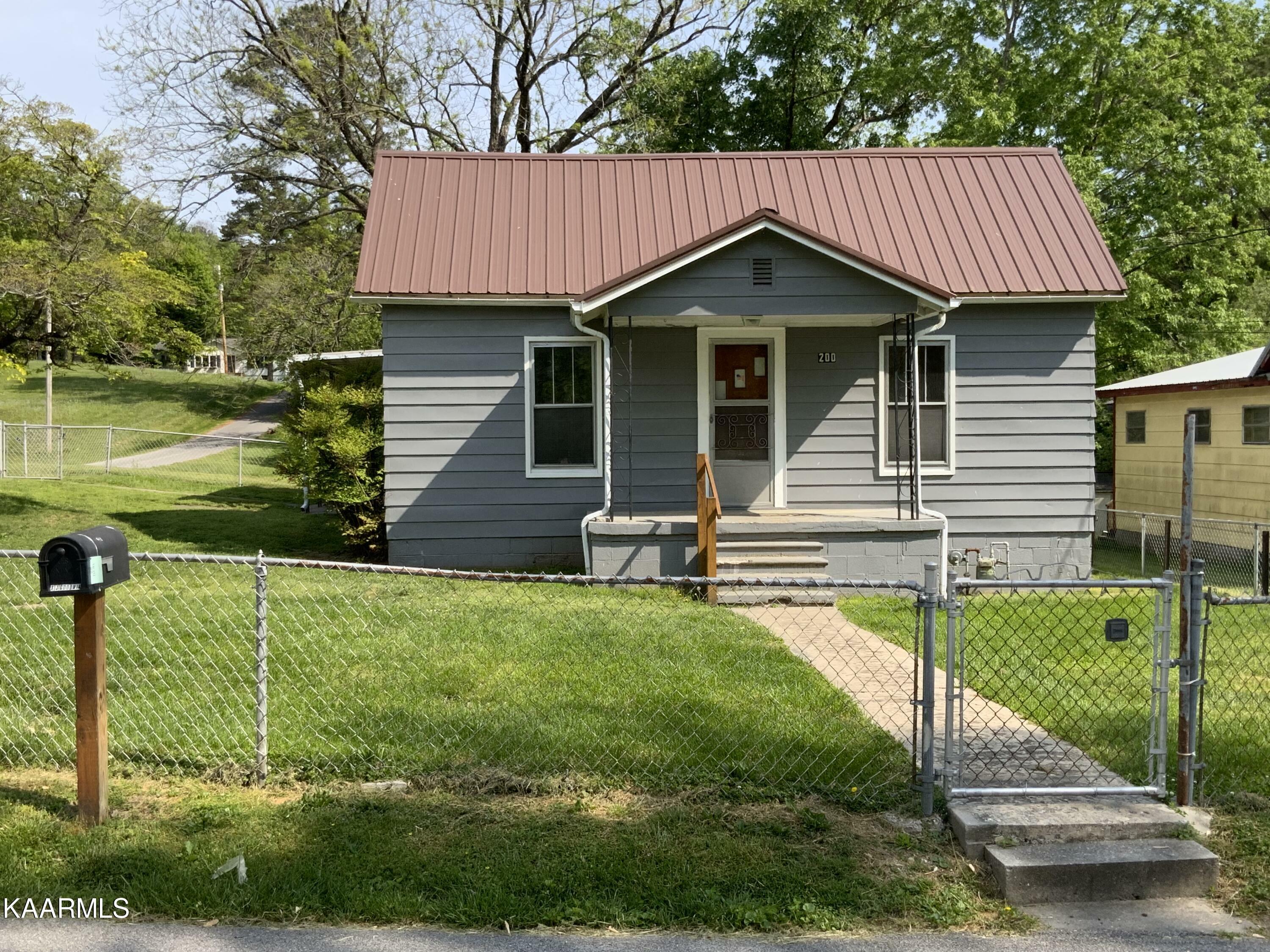 Property Photo:  200 S Douglas Ave  TN 37854 