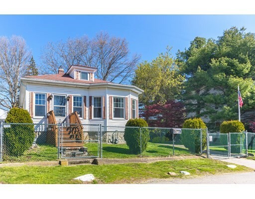 Property Photo:  25 Lansdowne St  MA 02301 