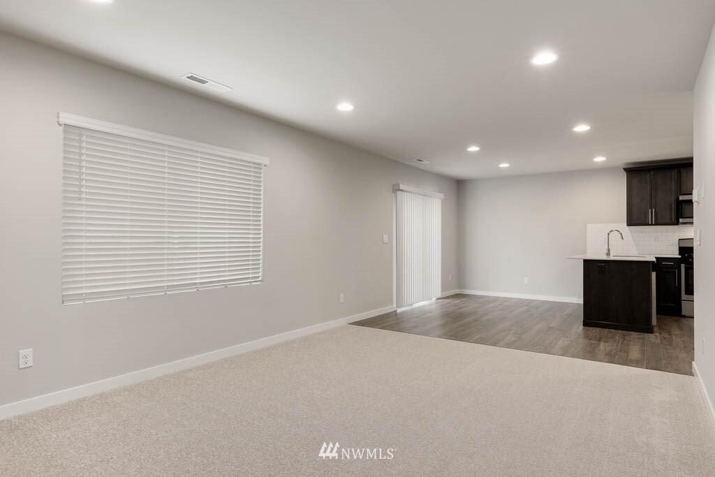 Property Photo: 1342 Cascade Street Dm 33 WA 98294