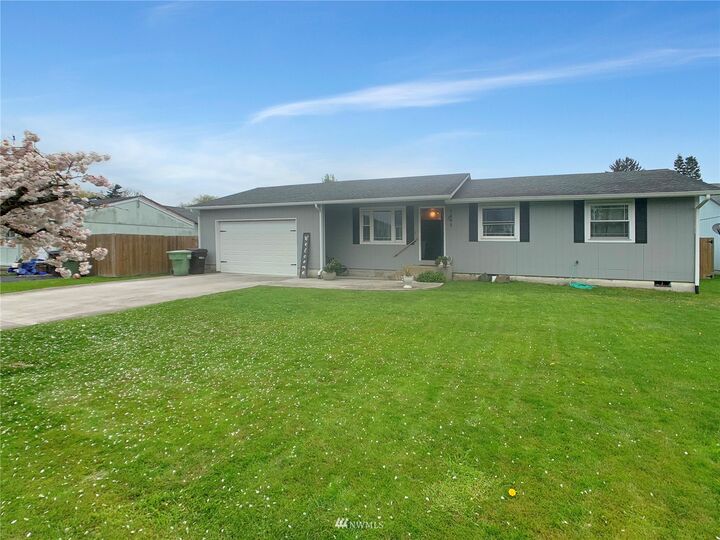 Property Photo: 2433 Sires Lane WA 98632