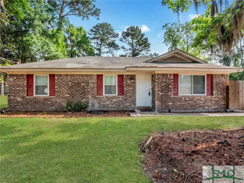 Property Photo:  112 Davidson Avenue  GA 31419 