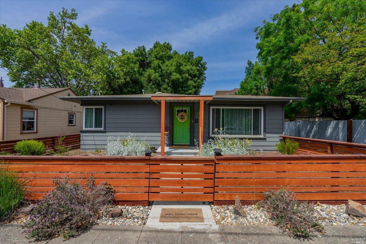 Property Photo:  315 317 Lincoln Street  CA 95401 