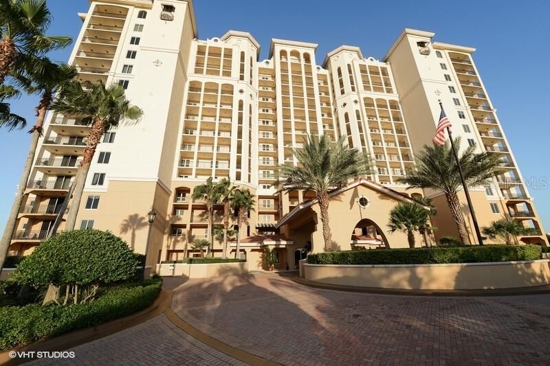 Property Photo: 5823 Bowen Daniel Drive 505 FL 33616