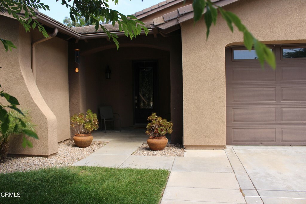 Property Photo:  3527 Fairmont Lane  CA 93036 