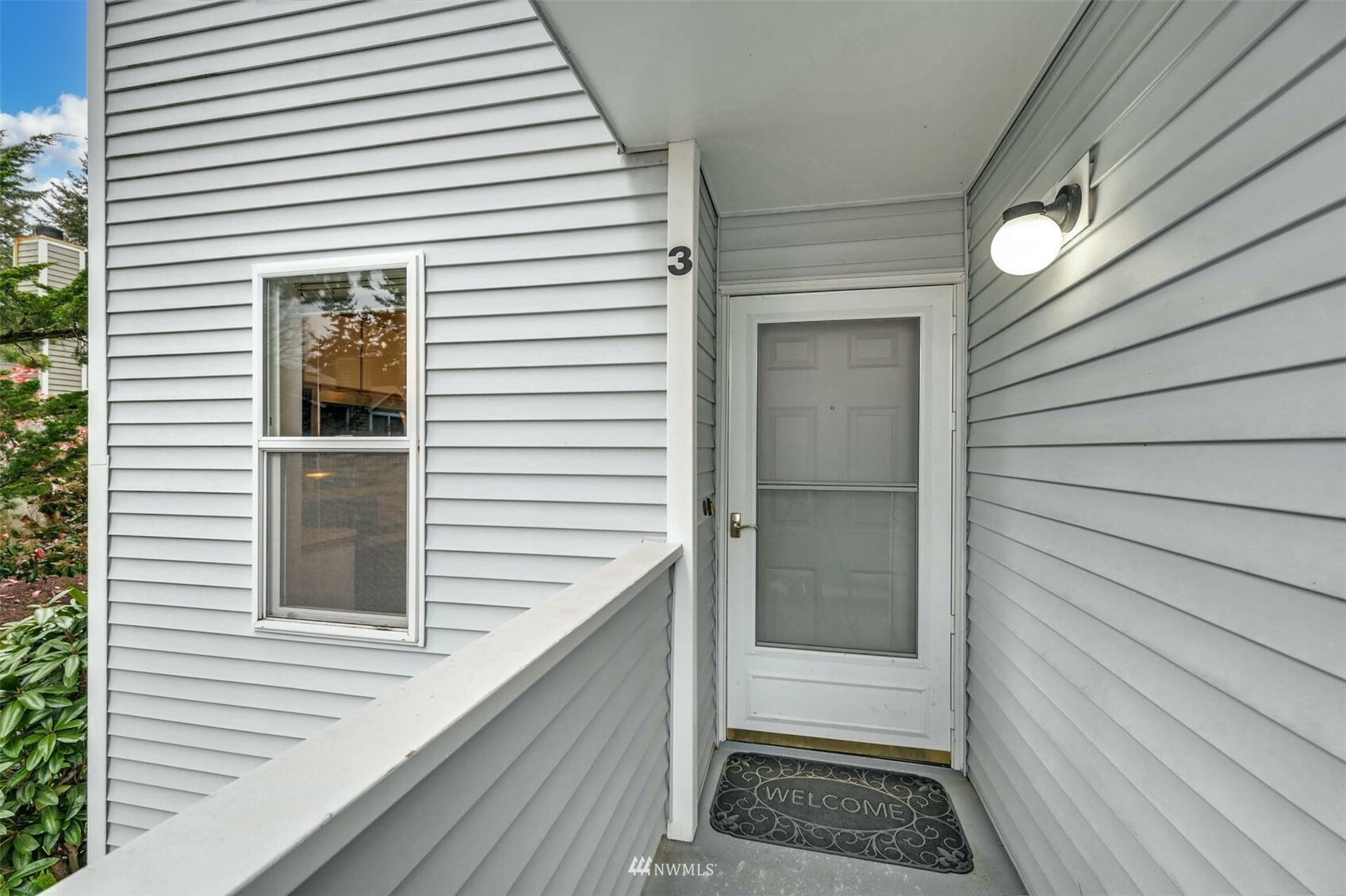 Property Photo:  7019 210th Street SW 3  WA 98036 