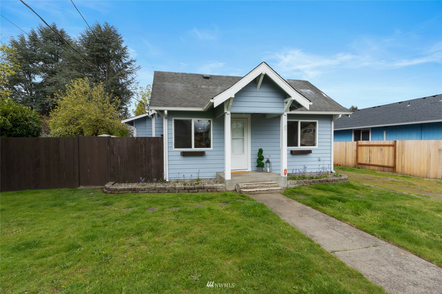 Property Photo:  7626 S Winnetka Street  WA 98408 