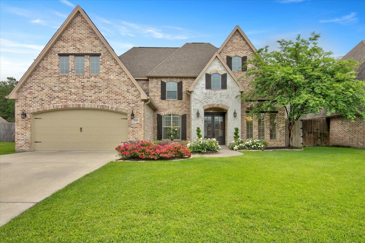 Property Photo:  126 Remington Circle  TX 77657 