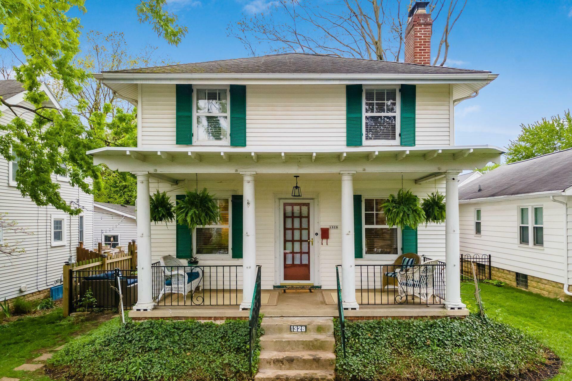 Property Photo: 1329 Murrell Avenue OH 43212