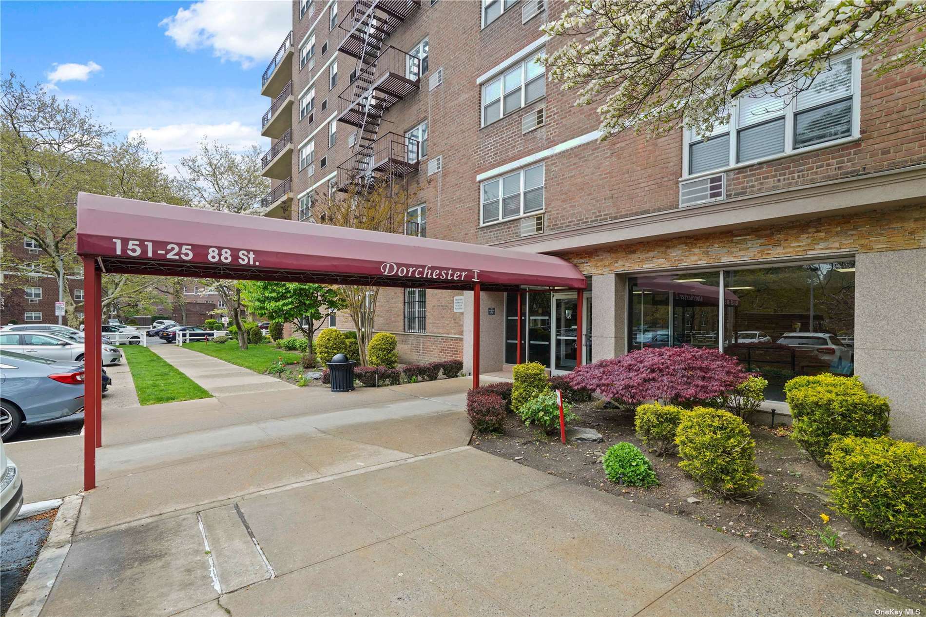 Property Photo:  151-25 88th Street 2E  NY 11414 