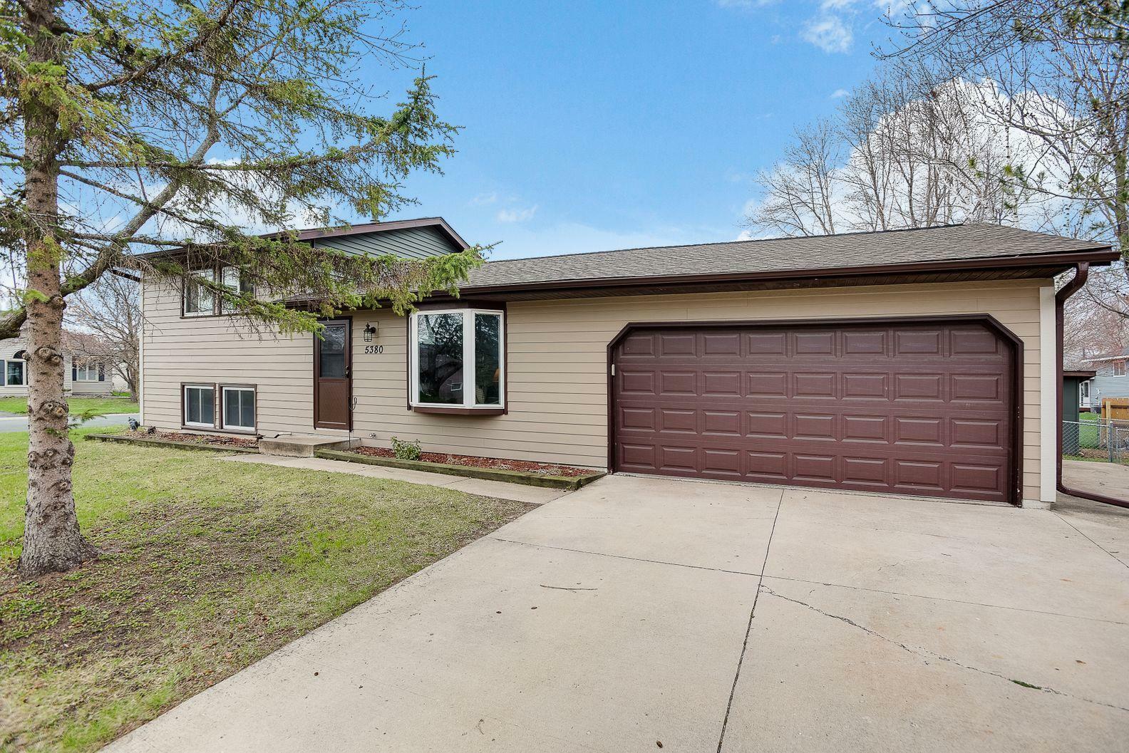 Property Photo:  5380 180th Street W  MN 55024 