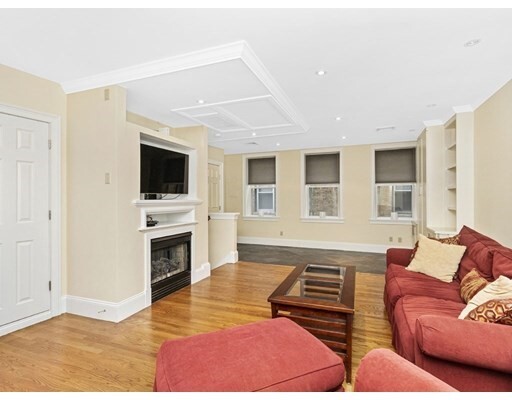 Property Photo: 8 Noyes Place 1 MA 02113