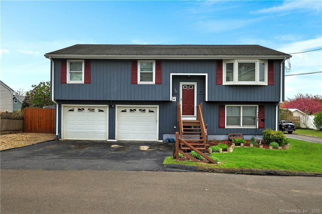 Property Photo:  48 Stevens Street  CT 06460 