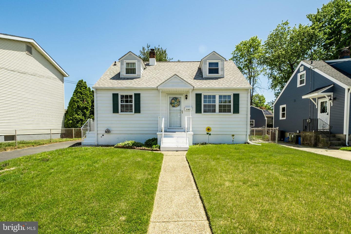 Property Photo:  245 Union Avenue  NJ 08031 