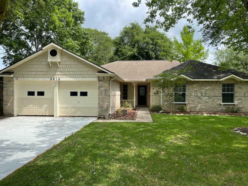 Property Photo:  5614 Freshmeadow Street  TX 77573 