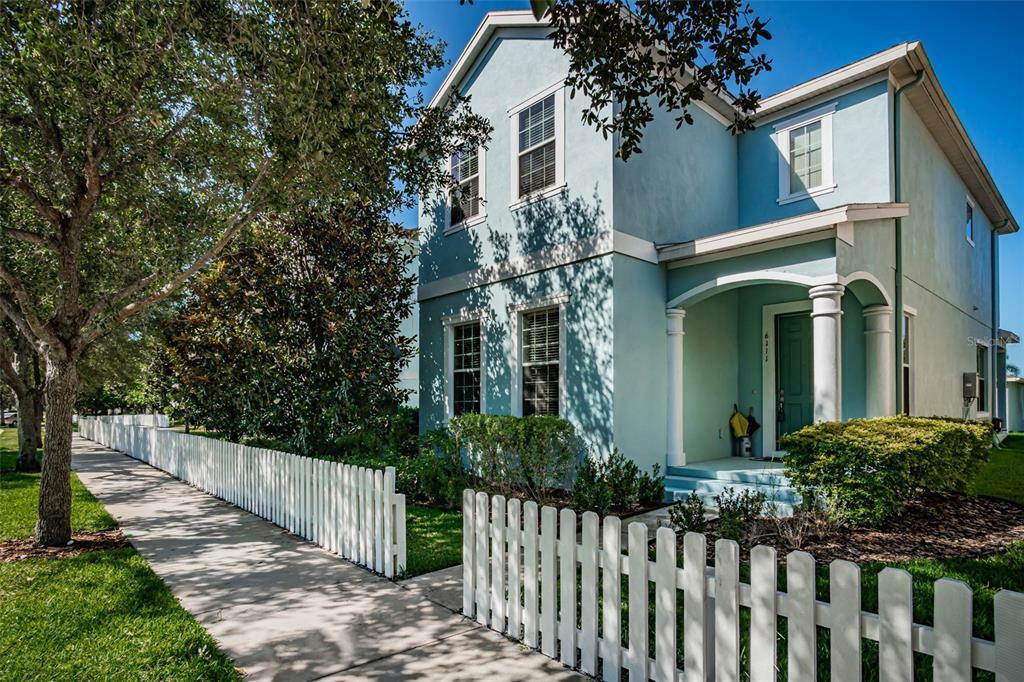 Property Photo: 6111 Hadley Commons Drive FL 33578