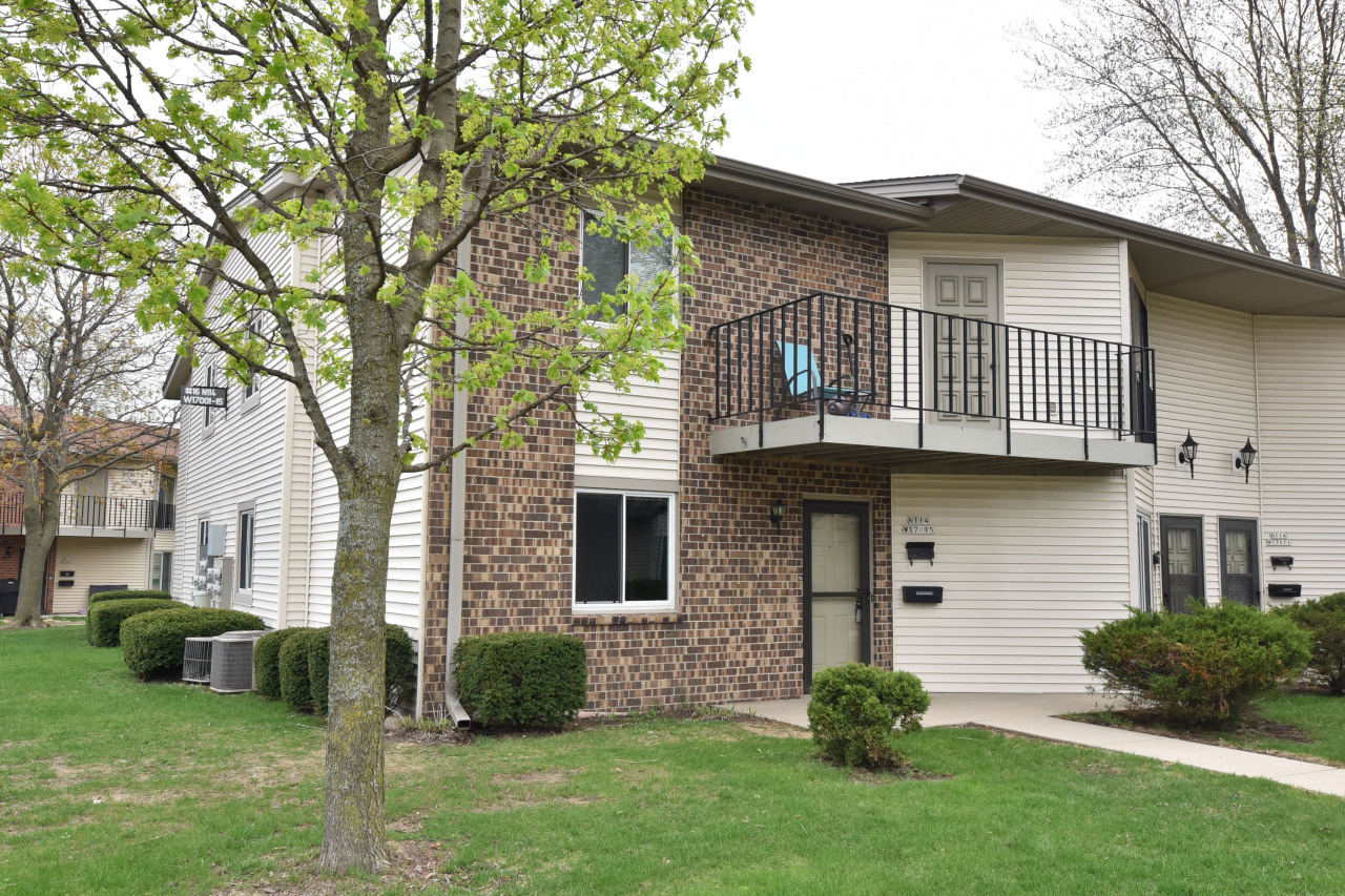 Property Photo:  N114w17015 Armada Dr  WI 53022 