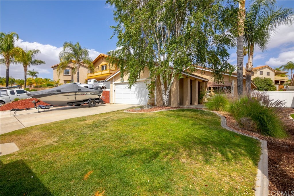 Property Photo:  30290 Buck Tail Drive  CA 92587 