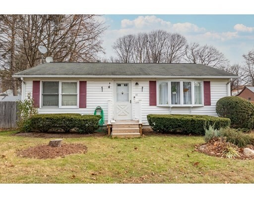 Property Photo: 44 Argyle Ave MA 01040