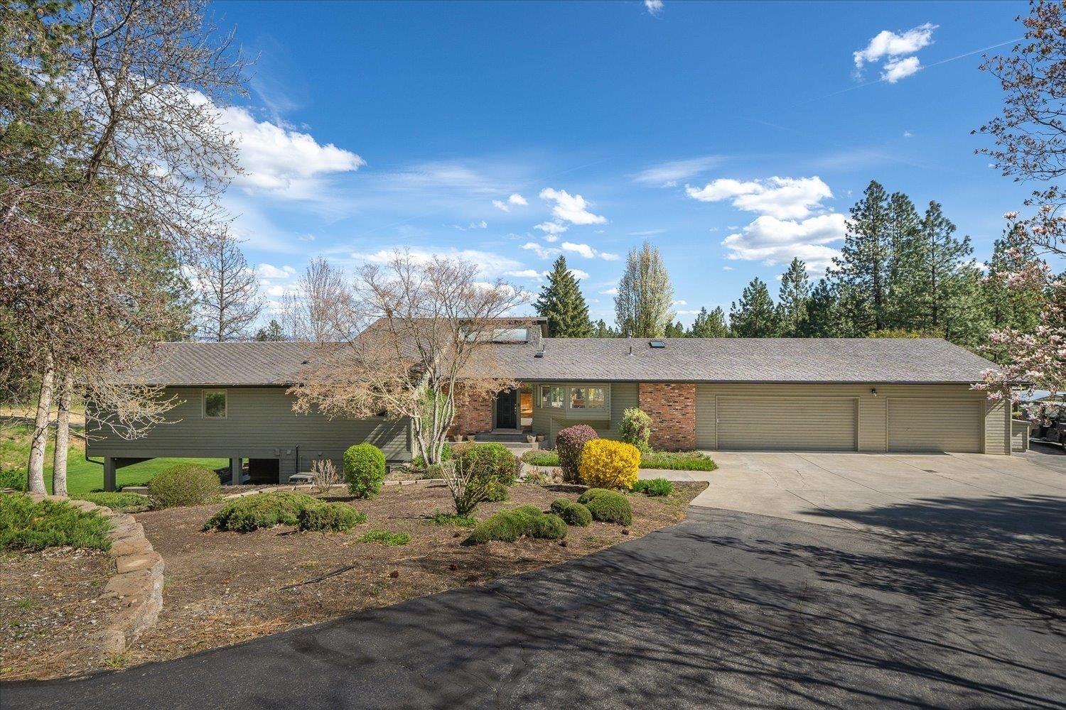 Property Photo:  16008 N Dalton Rd  WA 99208 