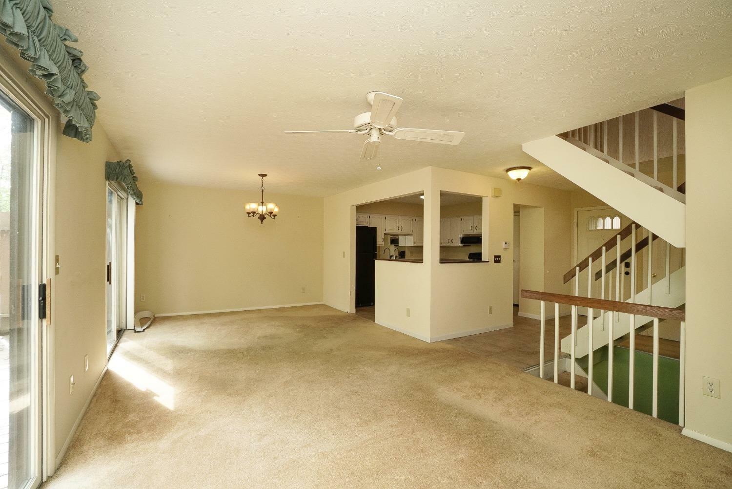 Property Photo:  516 Walnut Ln  OH 45040 