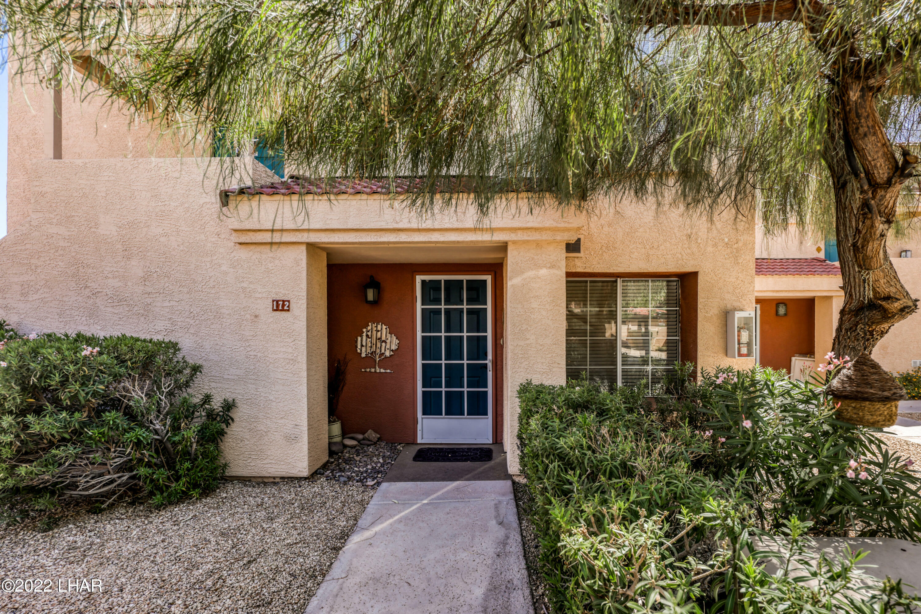 Property Photo:  1650 Smoketree Ave 172  AZ 86403 