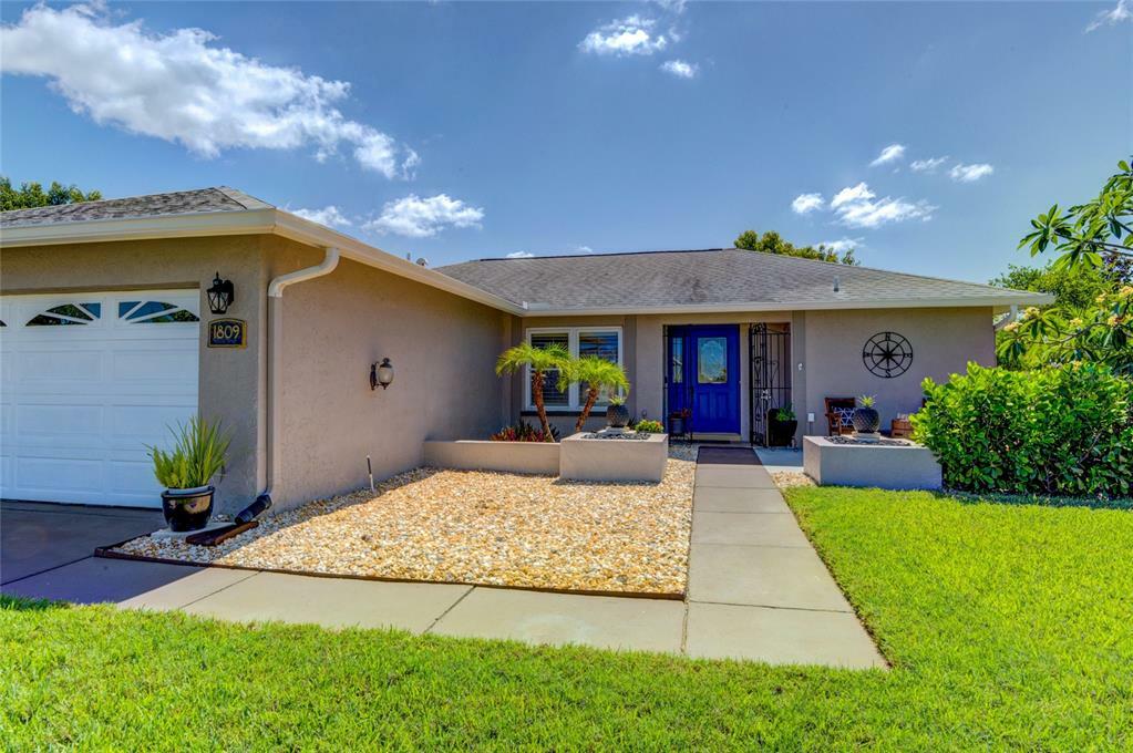 Property Photo:  1809 70th Street W  FL 34209 