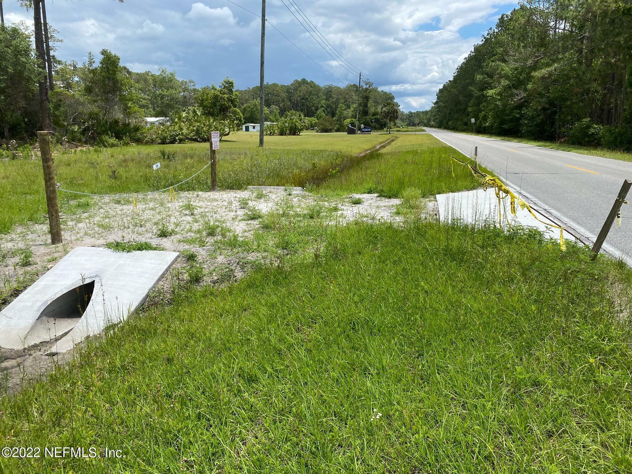 Property Photo:  318 Georgetown Denver Road  FL 32139 