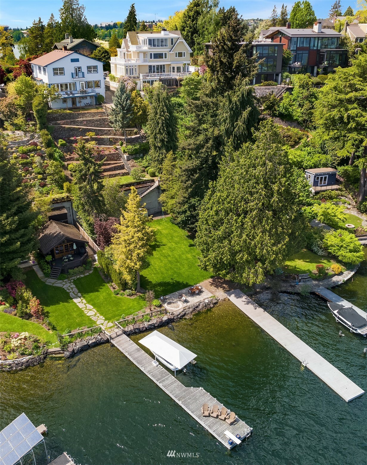 Property Photo:  3150 E Laurelhurst Drive NE  WA 98105 