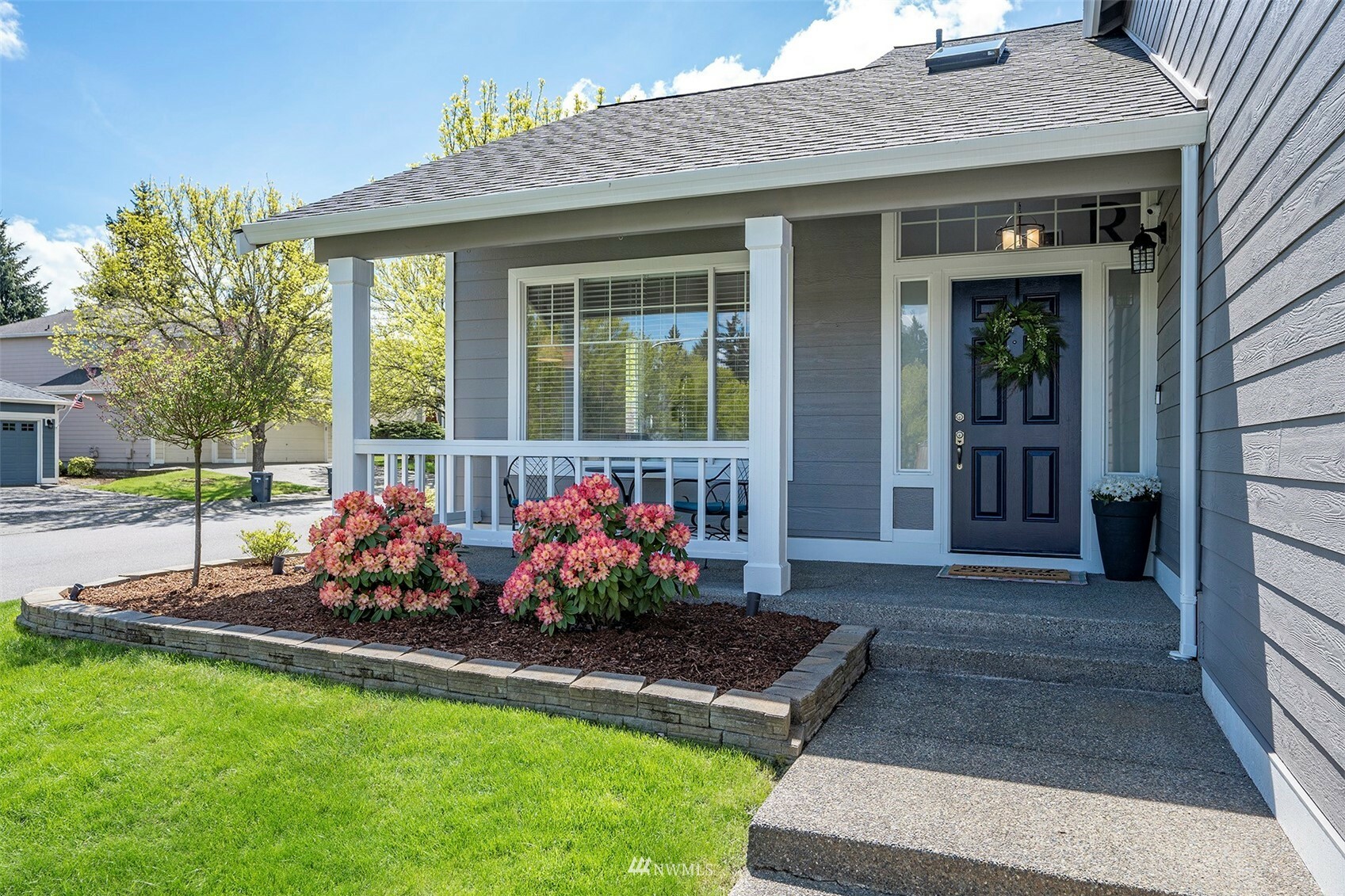 Property Photo:  5102 Perry Drive SE  WA 98092 